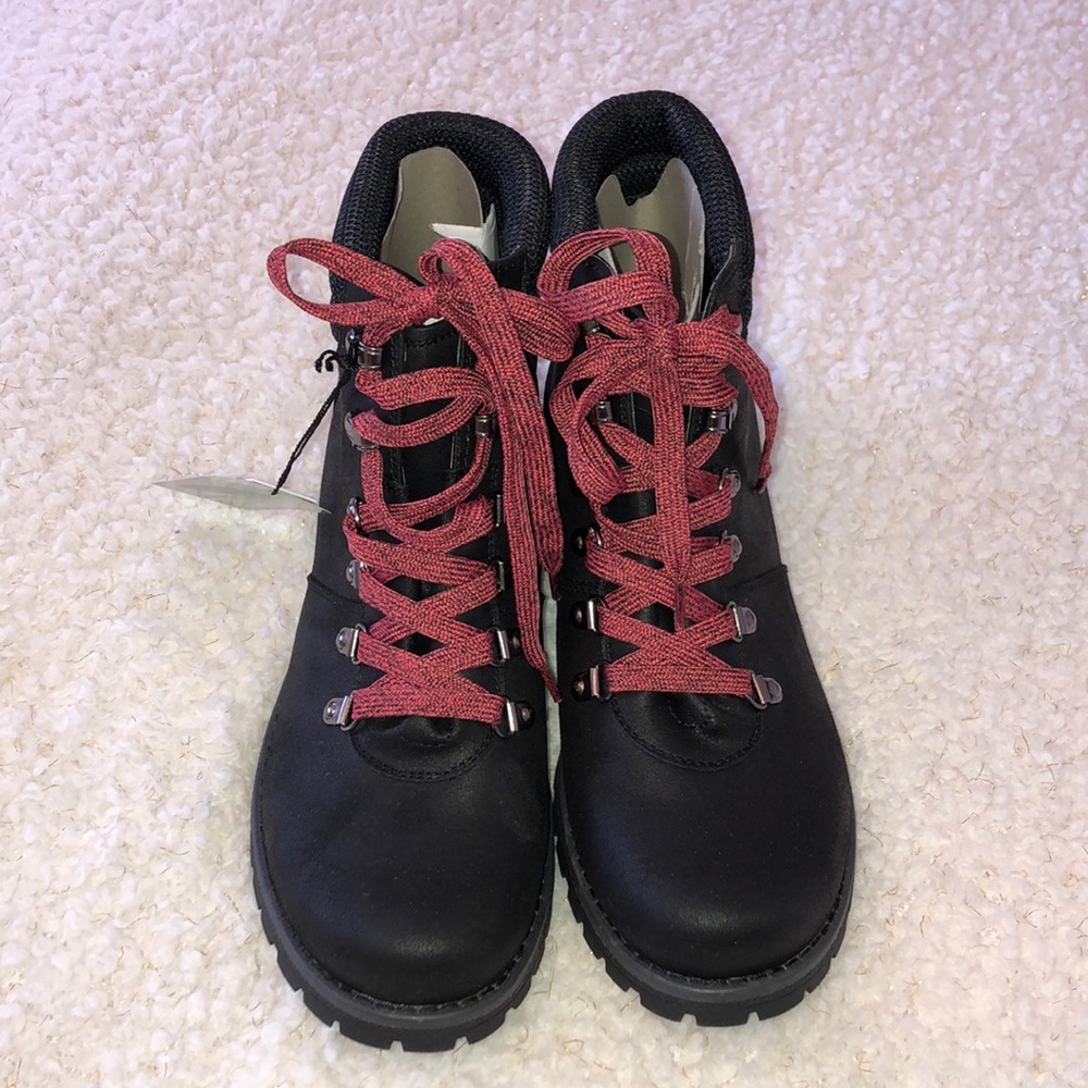 Sonoma Crayon Black Ankle Boots size 10
